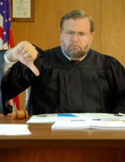 Top Reasons Clients Sue for Lawyer Malpractice