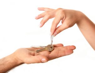 Can I AirBnB My Rental If I Have a “No Subletting” Clause?