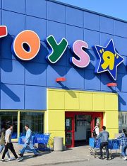 Toys R Us Cancels Bankruptcy Auction amid Plans for a Comeback