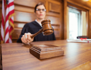 Georgia Sheriff Pleads Guilty to Groping TV Judge Hatchett